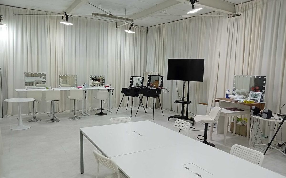 K-BEAUTY ACADEMY